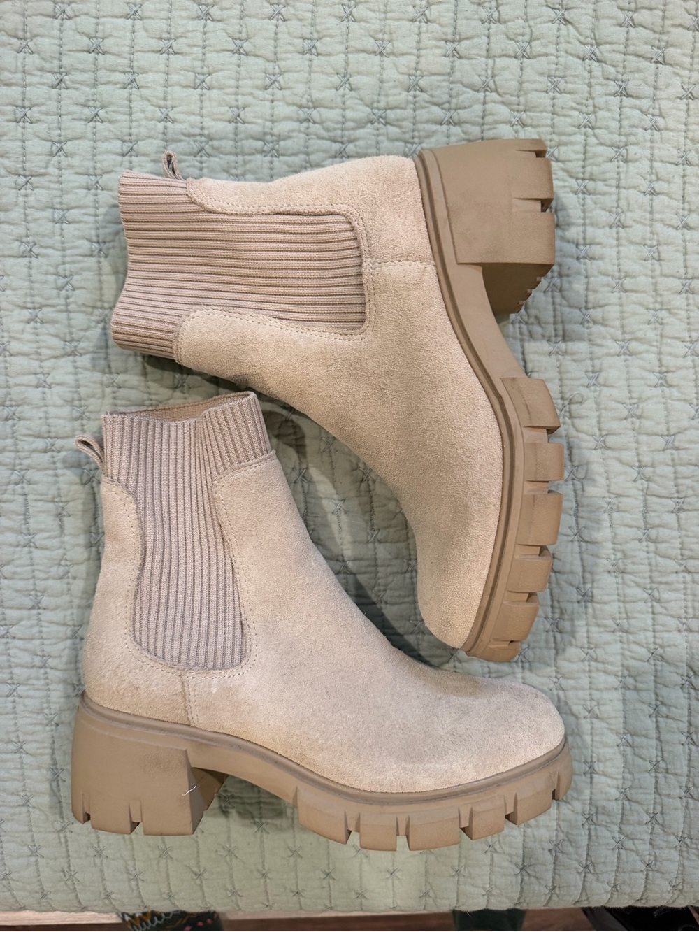 Steve Madden Taupe Suede Chunky Chelsea Booties